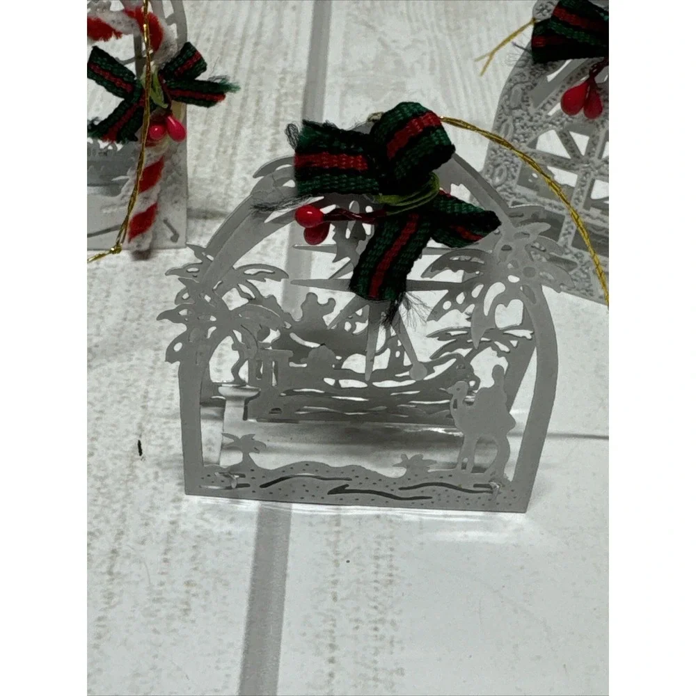 Vintage House of Lloyd White Metal Filigree Ornaments Set of 6 3D